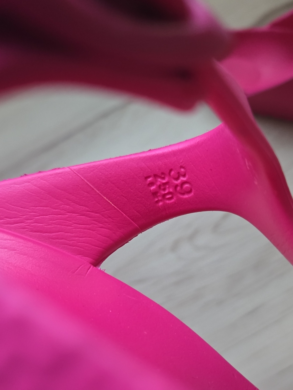 Birkenstoke Gizeh EVA, Pink, Size 39 (8) - Picture 3 of 4